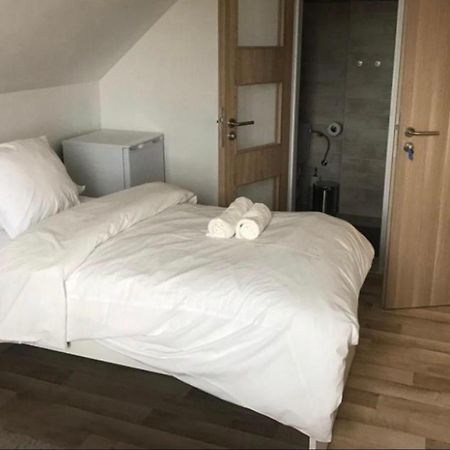 Apartment Oskar Hošťka Kültér fotó