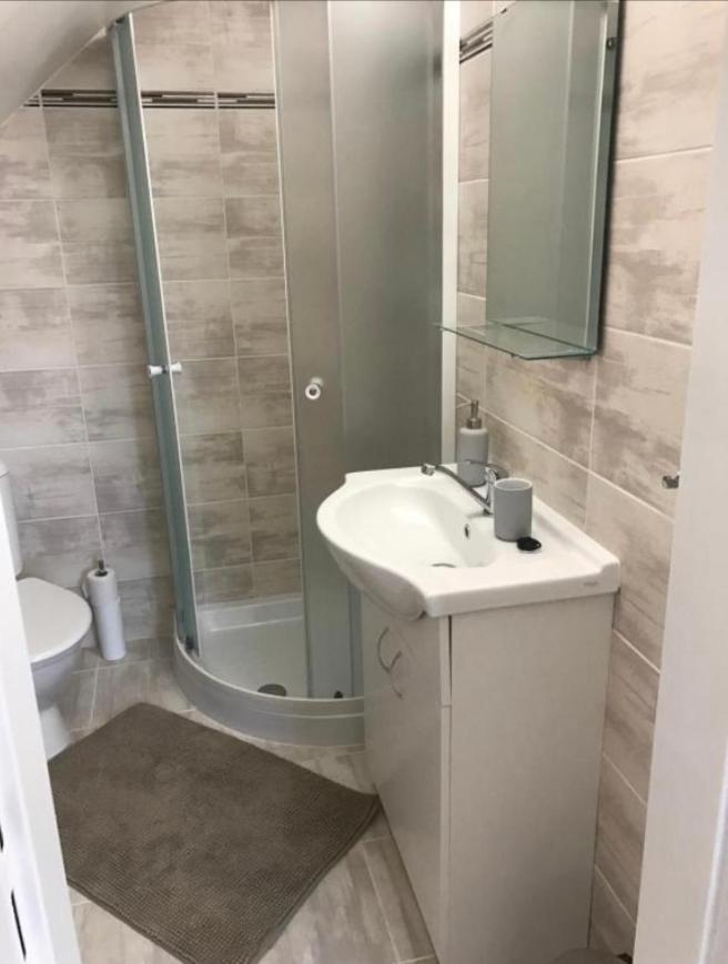 Apartment Oskar Hošťka Kültér fotó